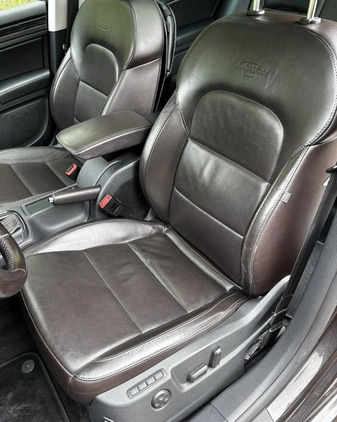 Skoda Superb cena 59000 przebieg: 300000, rok produkcji 2014 z Warszawa małe 277